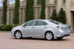 Lexus HS250h 2009 года